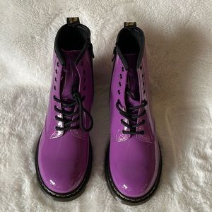 NWOT Dr. Martens genuine leather boots